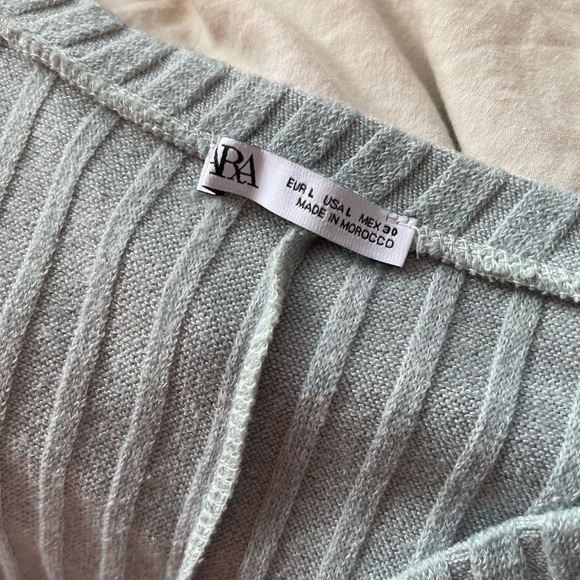 ZARA knit v-neck top - Picture 4 of 6